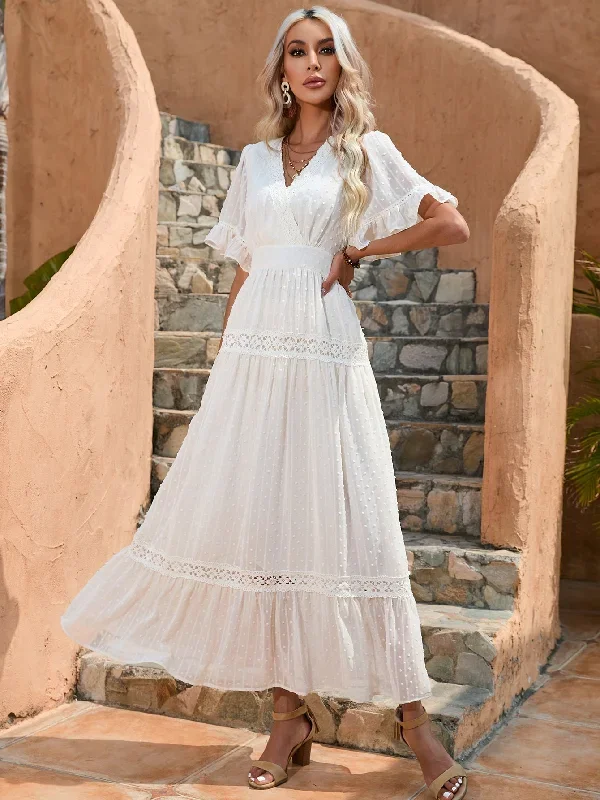 2023 summer new v-neck French waist chic pure white dress W-34612