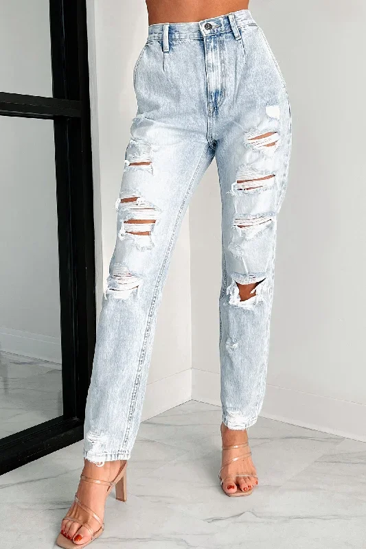 aint-gonna-lie-high-rise-distressed-baggy-kancan-jeans-light