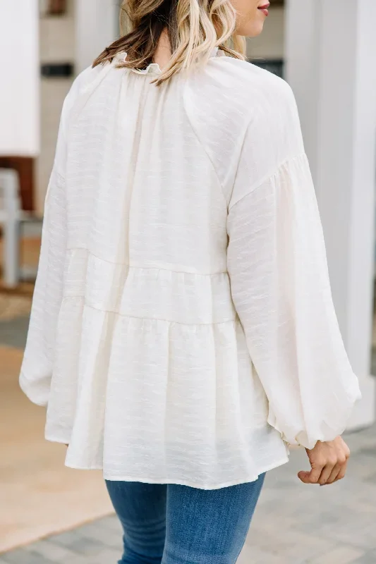 all-caught-up-cream-white-ruffled-tunic