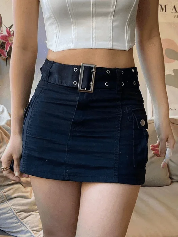 buckle-belt-denim-cargo-mini-skirt