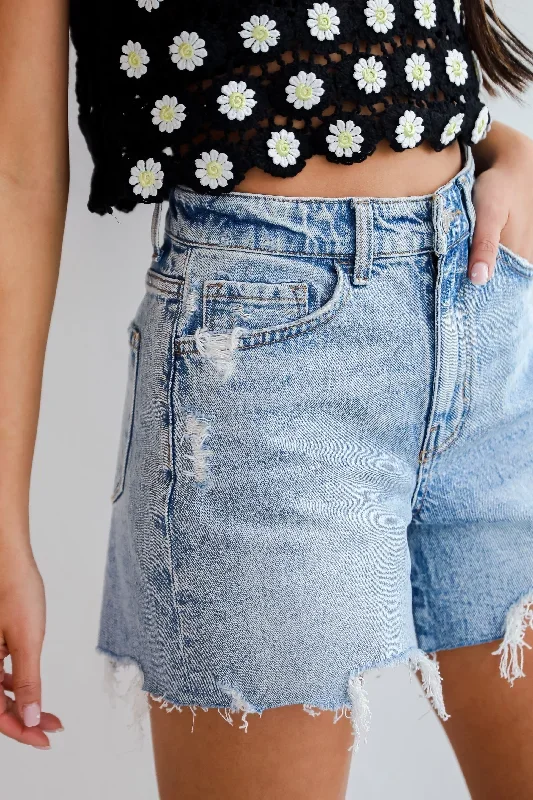 cam-light-wash-distressed-denim-shorts