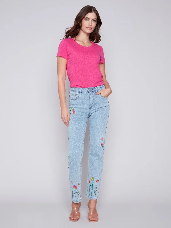 floral-embroidered-jeans-bleu-delave-bleach-blue-c5508-431a-243