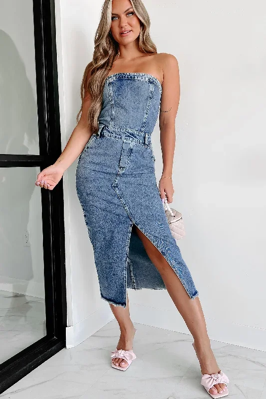 im-with-the-band-strapless-denim-midi-dress-sandy-blue