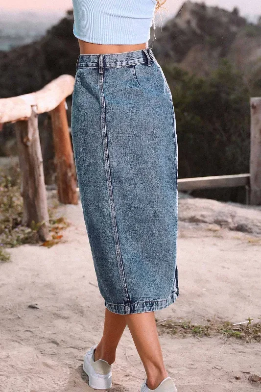 irregular-slit-denim-skirt