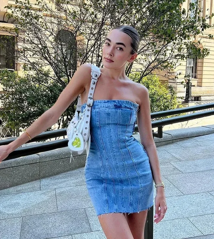 kondala-sexy-blue-denim-sheath-mini-party-dress-women-y2k-street-style-jeans-tube-backless-bodycon-dress-fashion-2023-vestidos-1