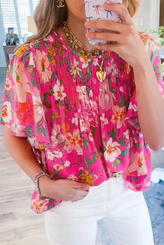 pink-floral-short-sleeve-smocked-blouse