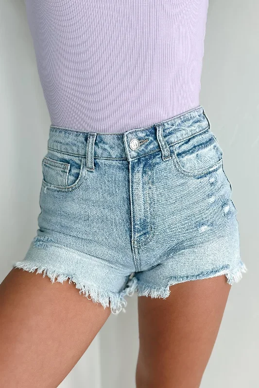 summertime-feelings-lightly-distressed-high-rise-denim-shorts-light