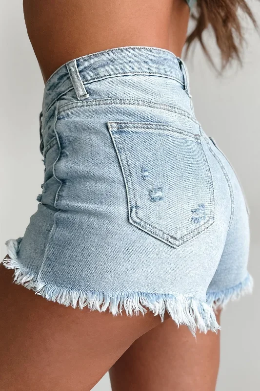 summertime-feelings-lightly-distressed-high-rise-denim-shorts-light