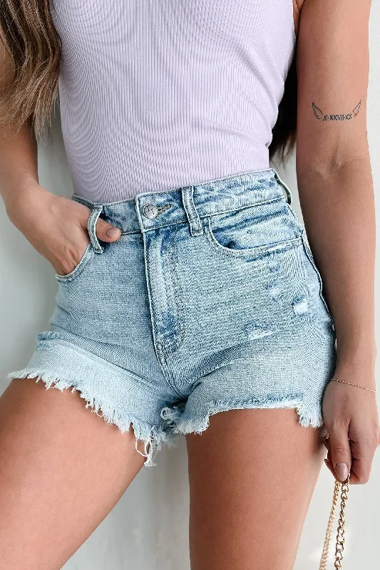 summertime-feelings-lightly-distressed-high-rise-denim-shorts-light