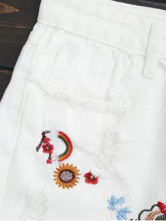 trendy-embroidered-frayed-hem-ripped-denim-short