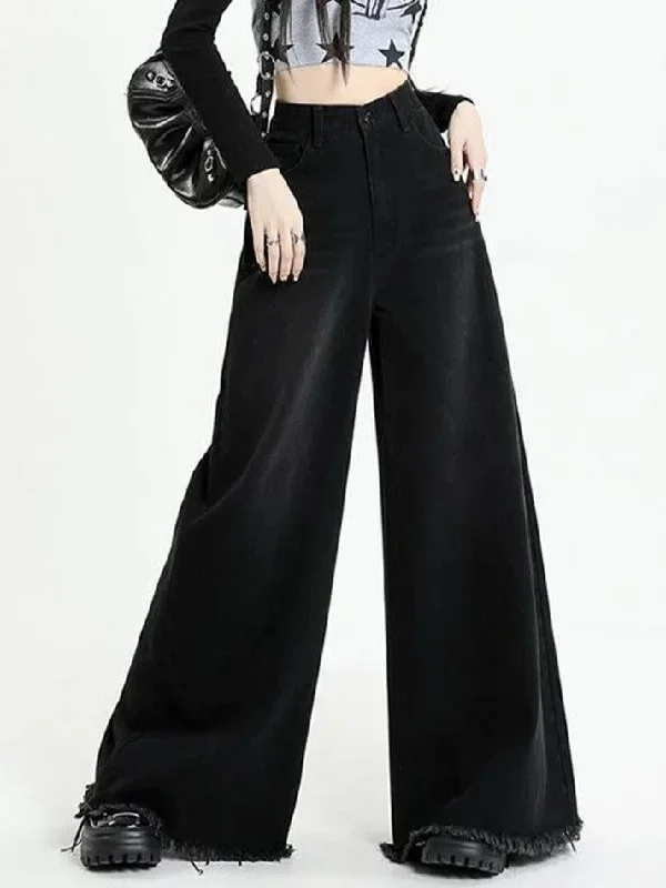 versatile-black-raw-edge-wide-leg-boyfriend-jeans