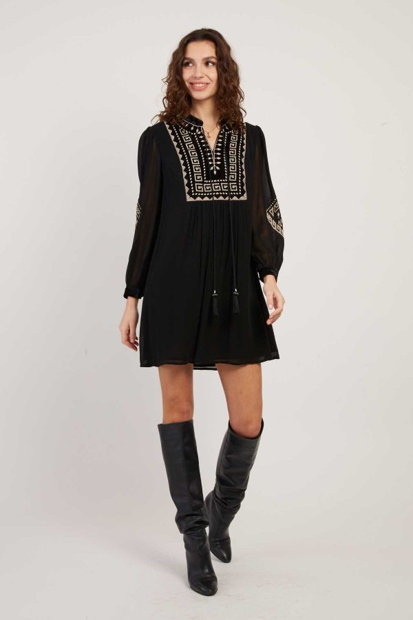 Robe courte brodée manches longues VANINA