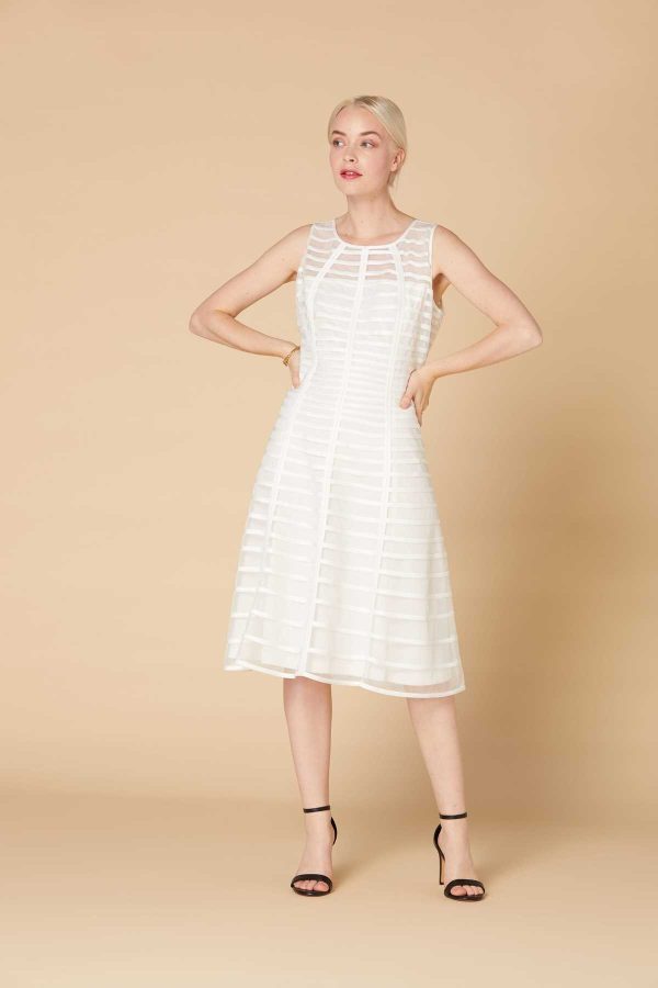 Robe en tulle uni à bandes - Adieu